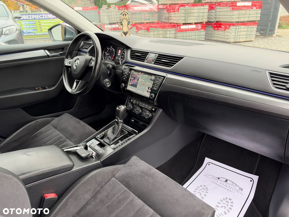 Skoda Superb 2.0 TDI DSG L&K - 24