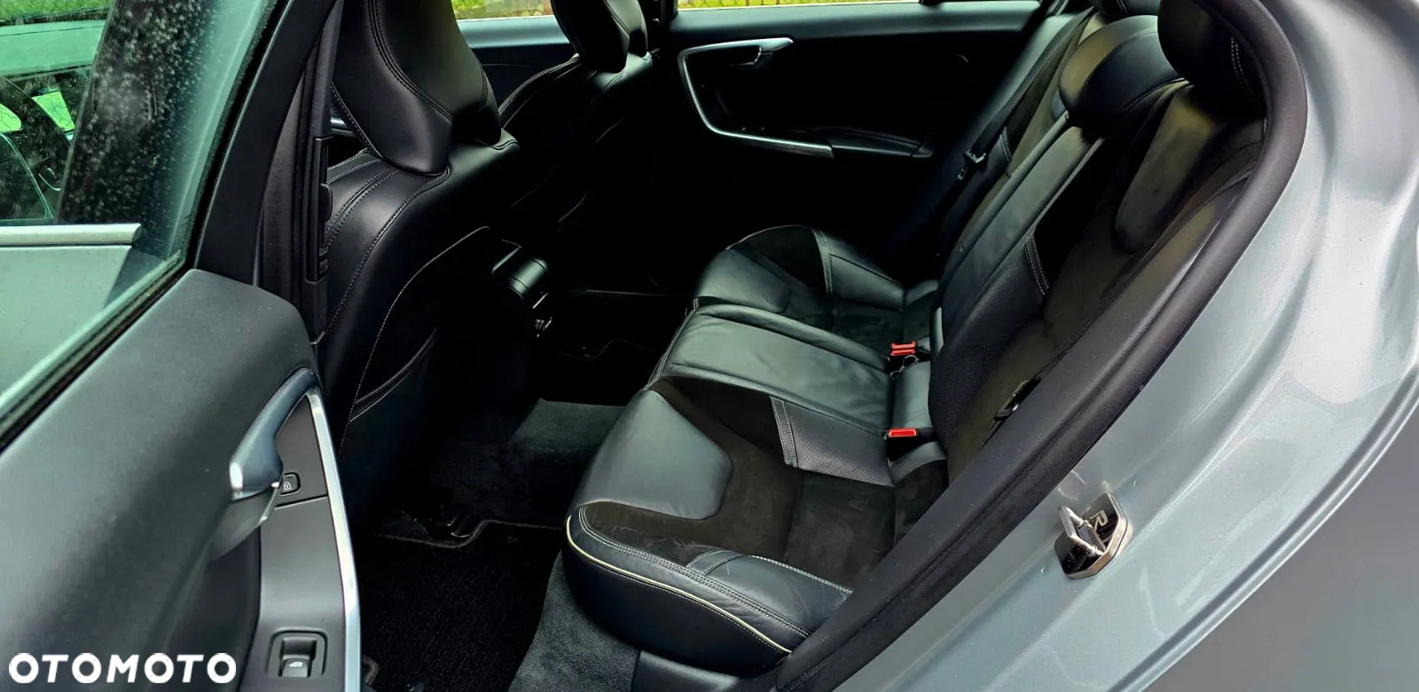 Volvo S60 T3 Drive-E R-Design Momentum - 17