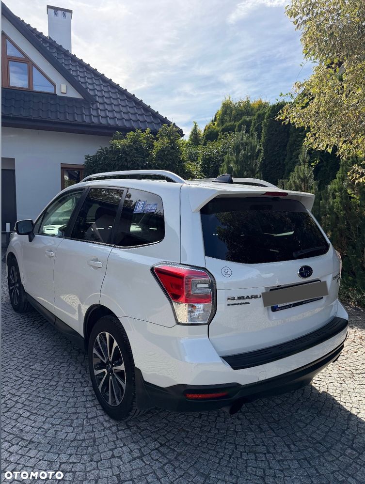 Subaru Forester 2.0 XT Platinum Lineartronic - 3