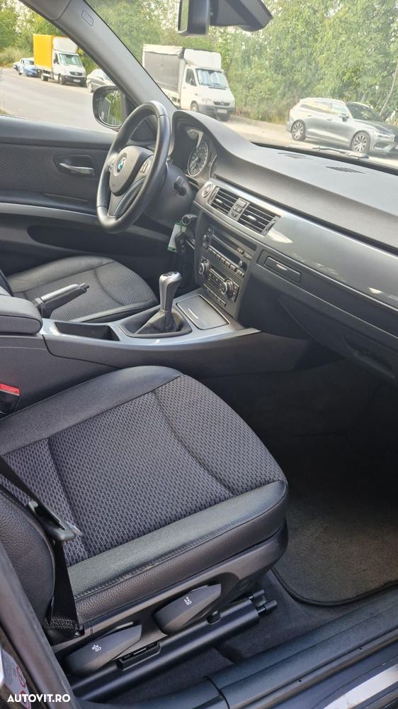 BMW Seria 3 318d - 10