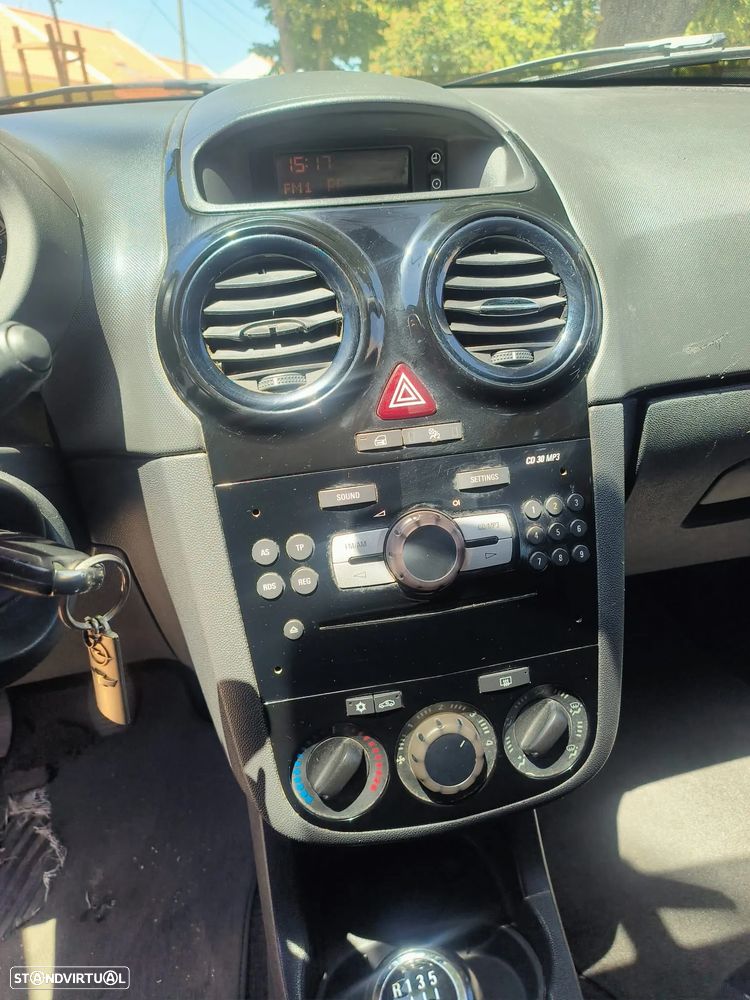Opel Corsa - 10