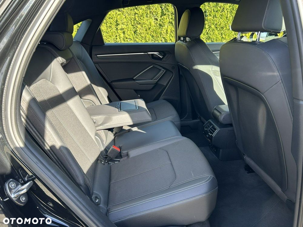 Audi Q3 Sportback 35 TDI S tronic S line - 8