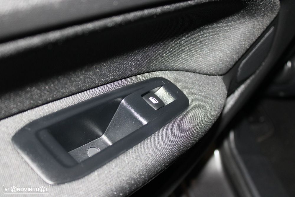 Peugeot 308 SW 1.5 BlueHDi Style - 26