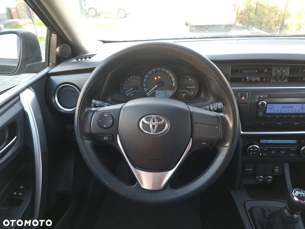 Toyota Auris 1.33 Dual-VVT-i Comfort - 31