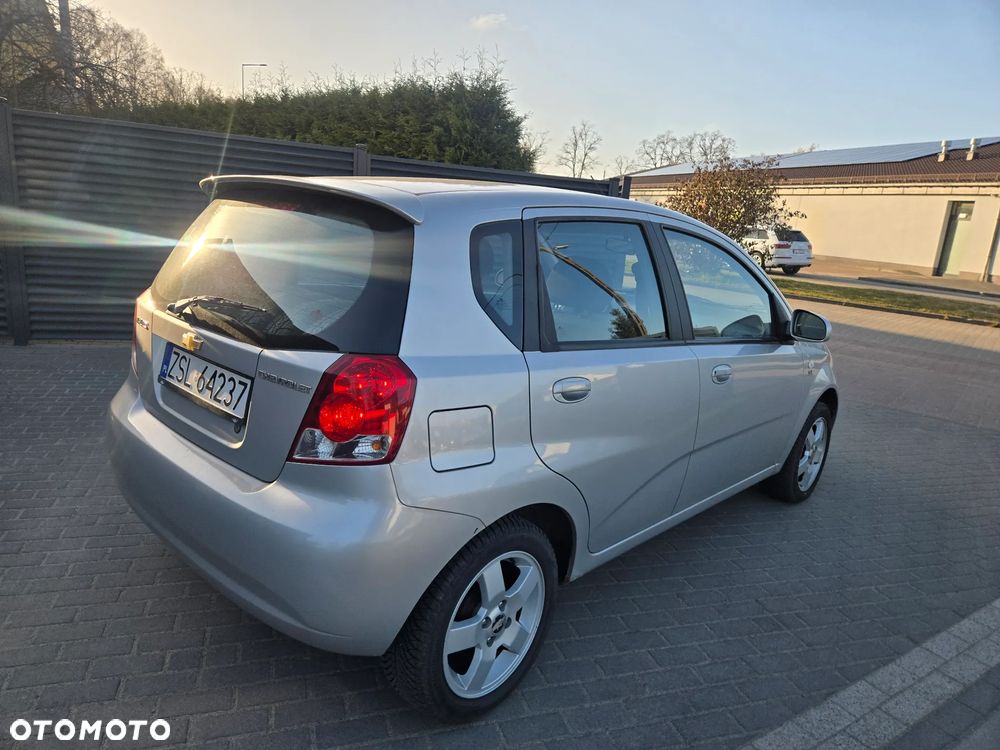 Chevrolet Kalos 1.4 16V SX - 4