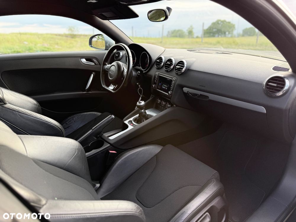 Audi TT Coupé - 23