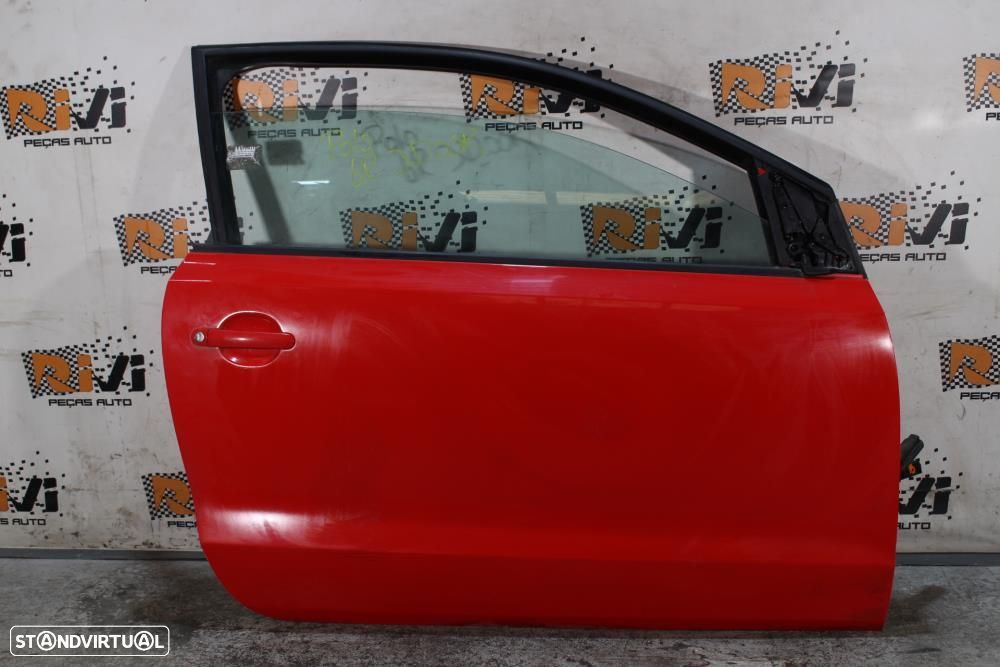 Porta Direita Volkswagen Polo 6R / 6C de 3 Portas - 1