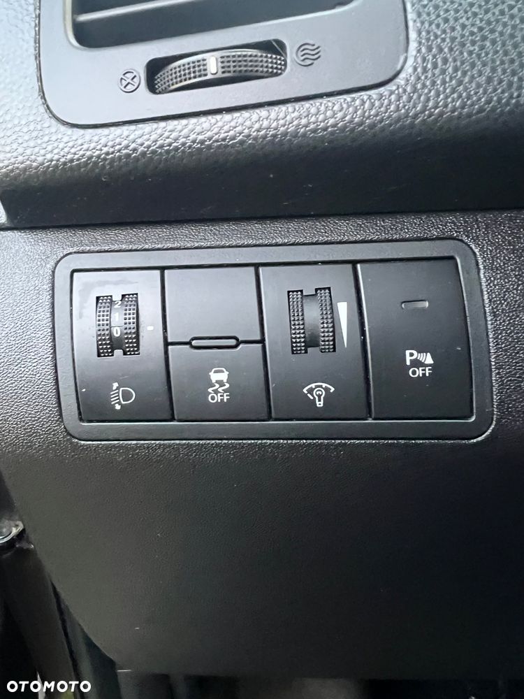 Kia Venga 1.6 CVVT Automatik Platinum Edition - 14
