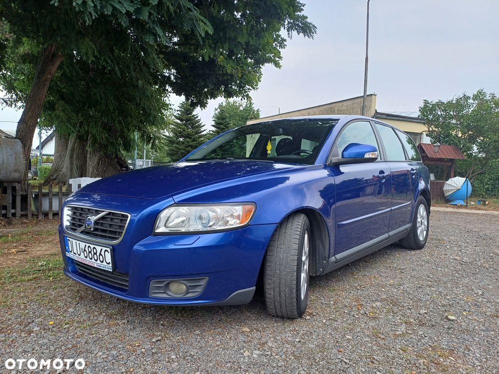 Volvo V50 - 1