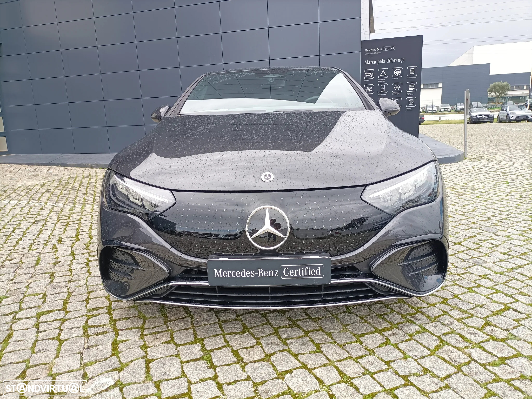 Mercedes-Benz EQE 350 - 2