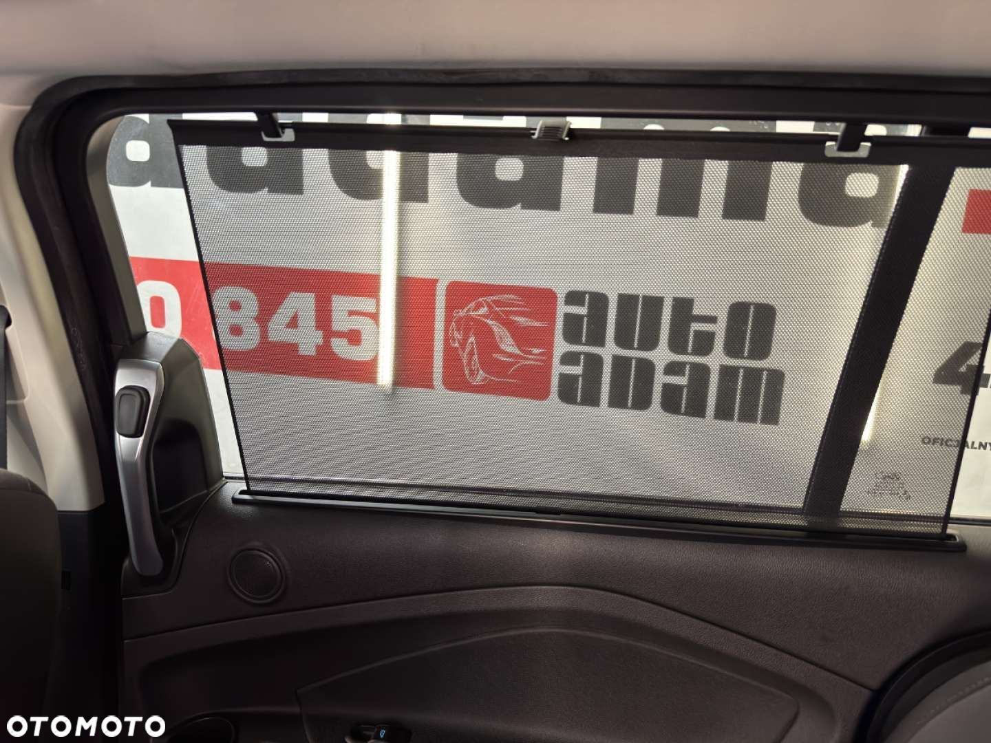 Ford Grand C-MAX - 34