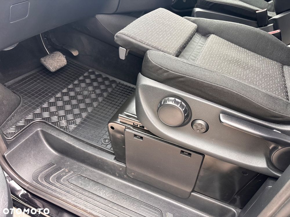 Mercedes-Benz Vito Tourer L2 Pro 9G-Tronic 447.703 - 32