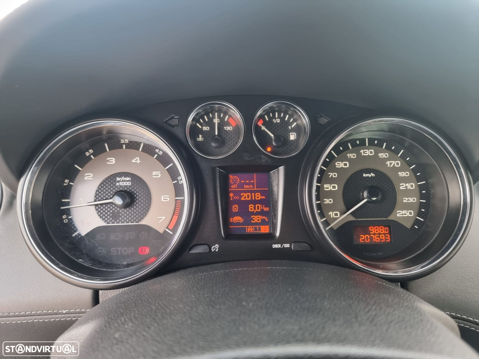 Peugeot RCZ 1.6 THP - 11