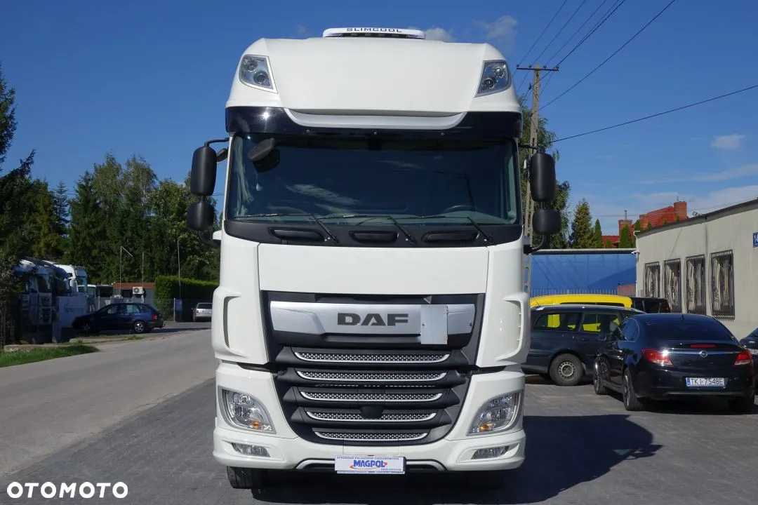 DAF XF 530 FT / SUPER SPACE CAB / STANDARD/ EURO 6 / AUTOMAT / INTARDER / KLIMATYZACJA POSTOJOWA / LODÓWKA - 2