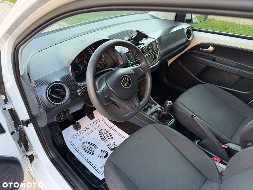 Volkswagen up! white style - 32