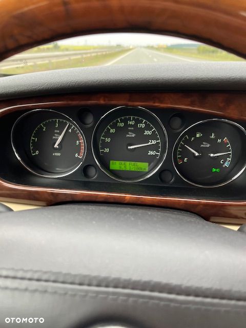 Jaguar XJ XJ6 2.7 Twin Turbo Executive Last Edition - 28