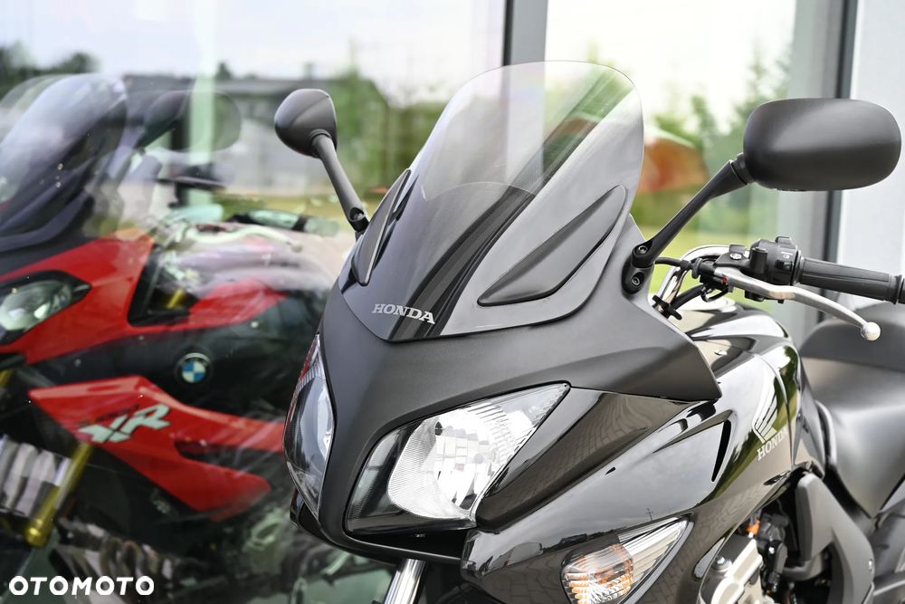 Honda CBF - 39