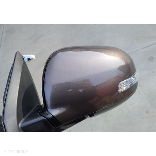 Oglinda exterioara Peugeot 4008, 2012-; Citroen C4 Aircross, 2012-, Stanga, reglare electrica; grunduit; incalzita; geam convex; cromat; pliere electrica; 9 pini; cu semnalizare, View Max Vopsita Vezi Poze - 2