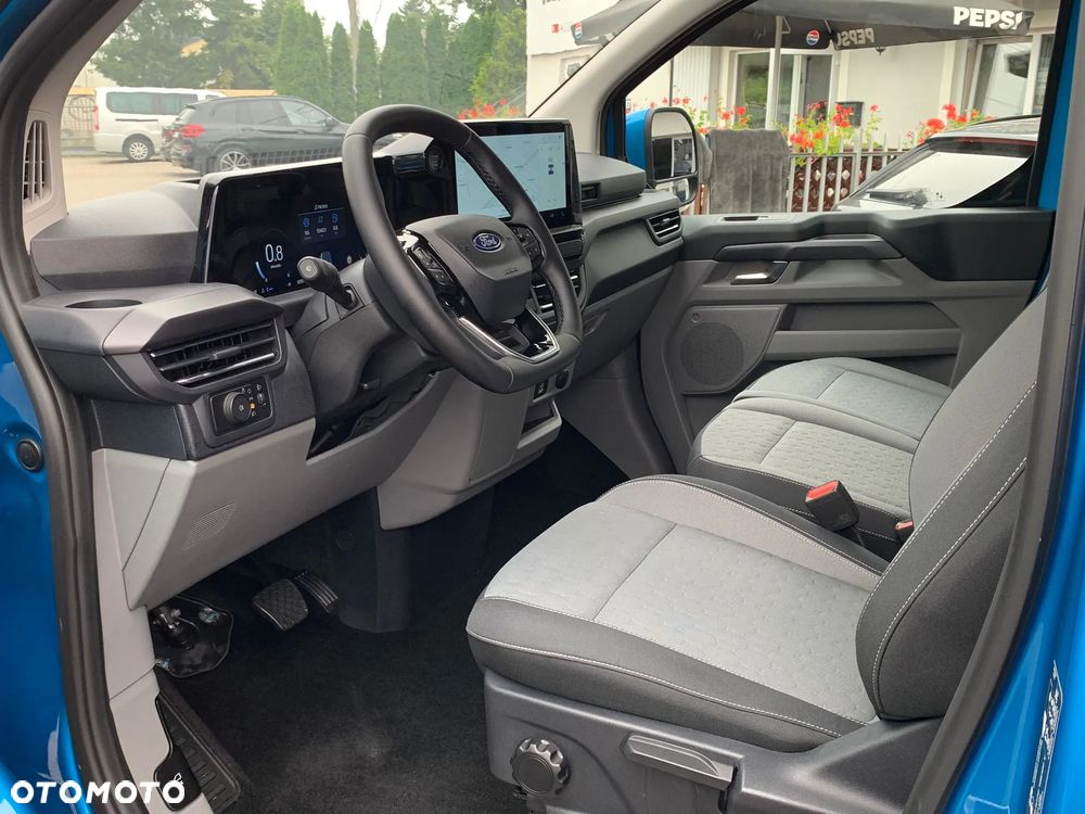 Ford Tourneo Custom 2.0 EcoBlue L2 Titanium SelectShift - 9