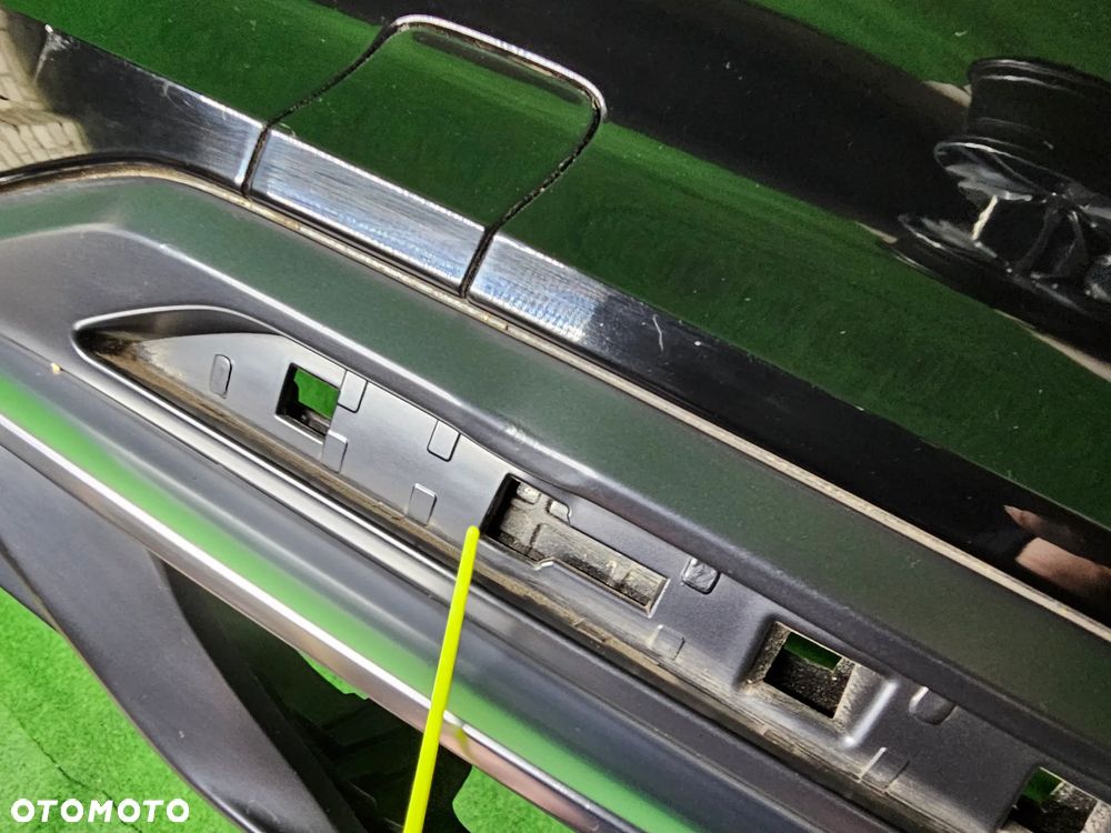 AUDI A4 B9 LIFT 20-24r ---> ZDERZAK TYŁ KOMBI ZWYKŁY - 12