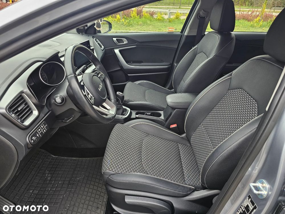 Kia Ceed 1.5 T-GDI Business Line - 9