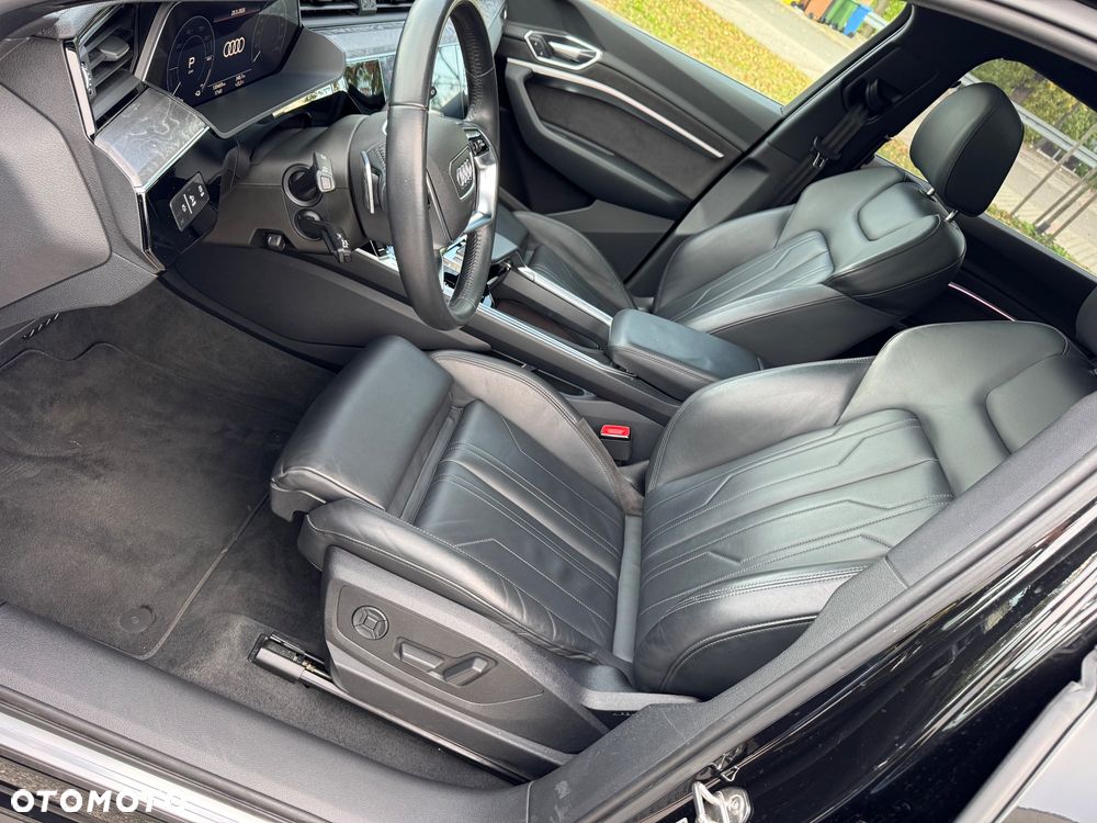 Audi e-tron 55 Quattro - 16