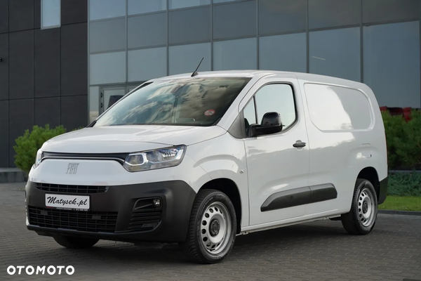 Fiat DOBLO  / FURGON / BLASZAK / 2023 R  / SPROWADZONY