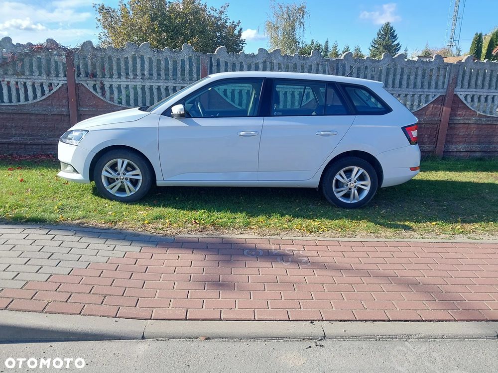 Skoda Fabia 1.0 TSI Ambition - 10