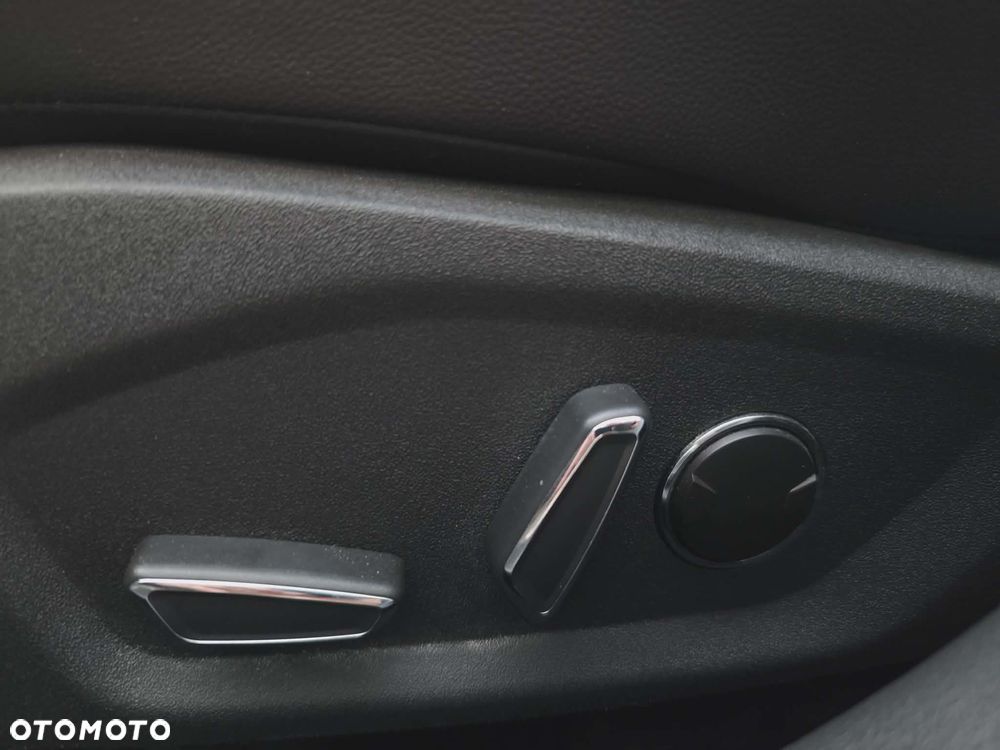 Ford Mondeo 2.0 TDCi STart-Stopp PowerShift-Aut Titanium - 32
