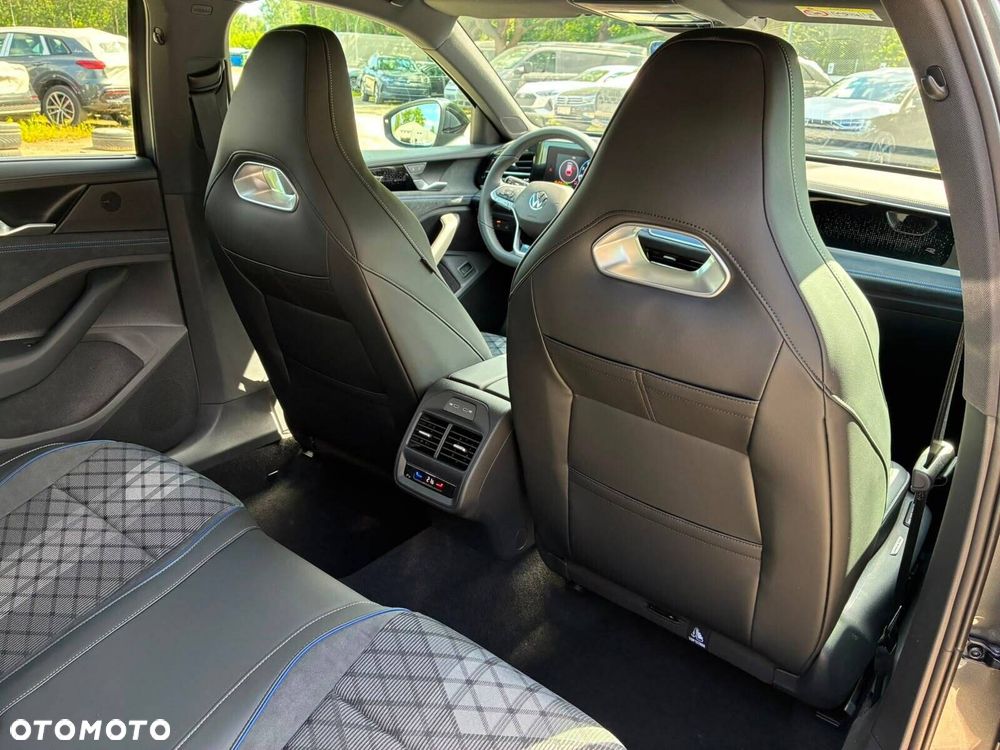 Volkswagen Passat Variant - 30