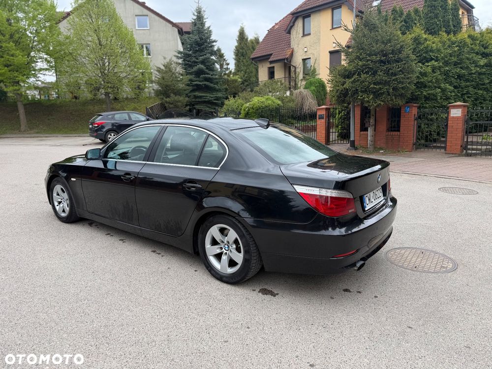 BMW Seria 5 520d - 9