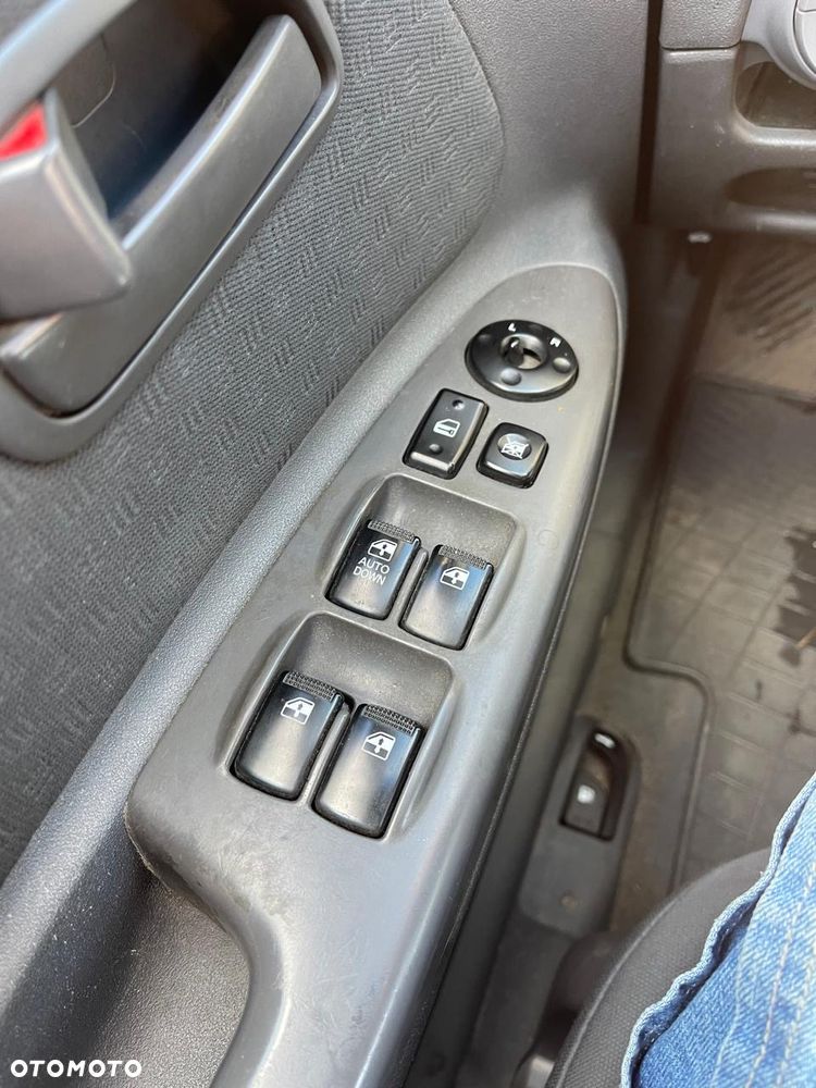 Kia Rio 1.4 Family - 13