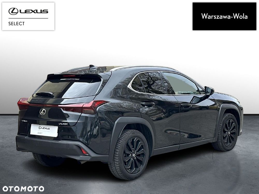 Lexus UX - 7