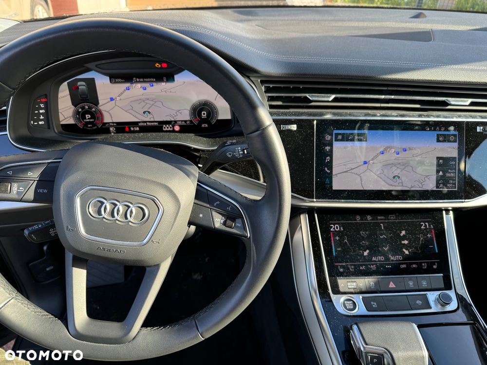 Audi Q7 - 6