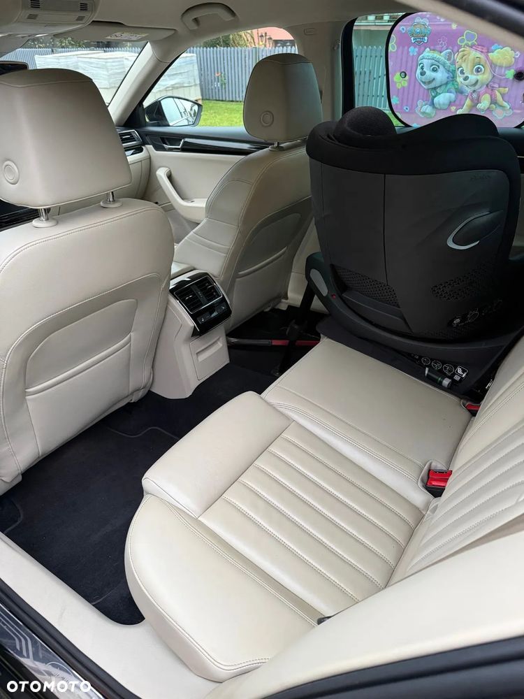 Skoda Superb 2.0 TDI L&K DSG - 4