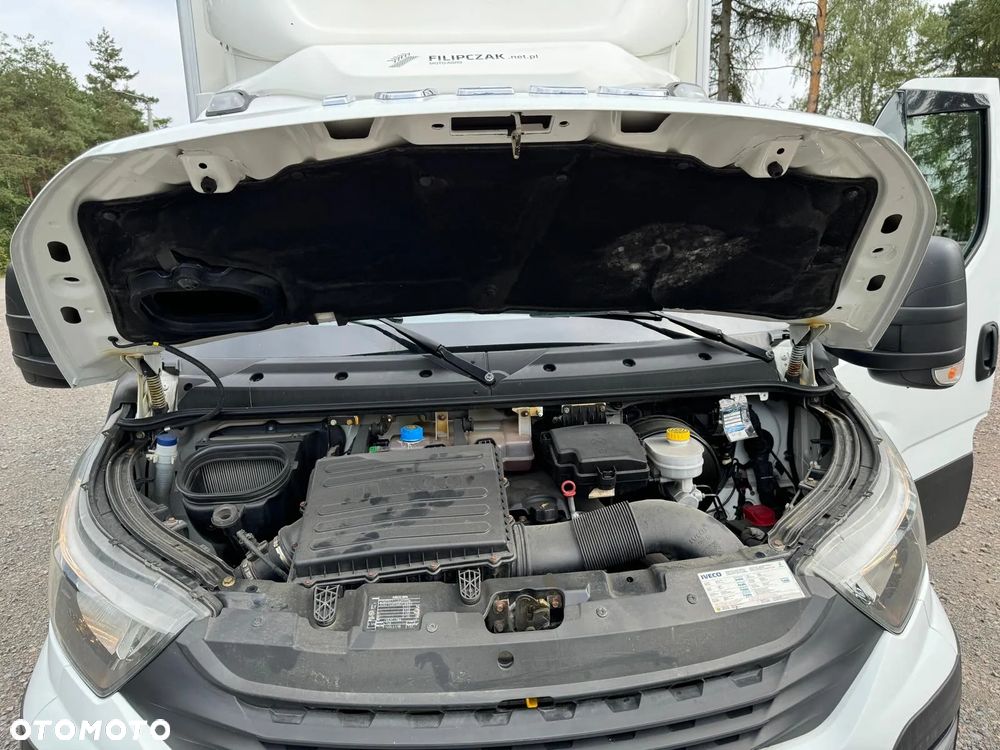 Iveco Daily 50C15 65C15 70C15 - 18