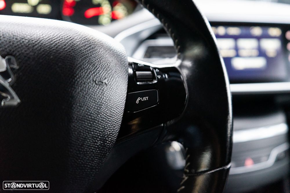 Peugeot 308 SW 1.6 BlueHDi Allure - 38