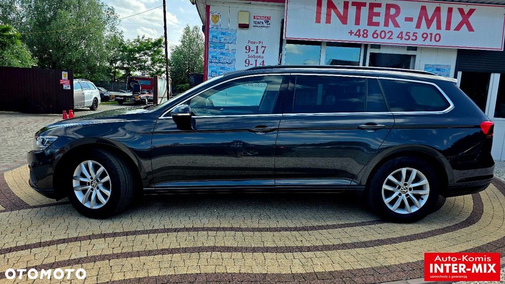 Volkswagen Passat - 4