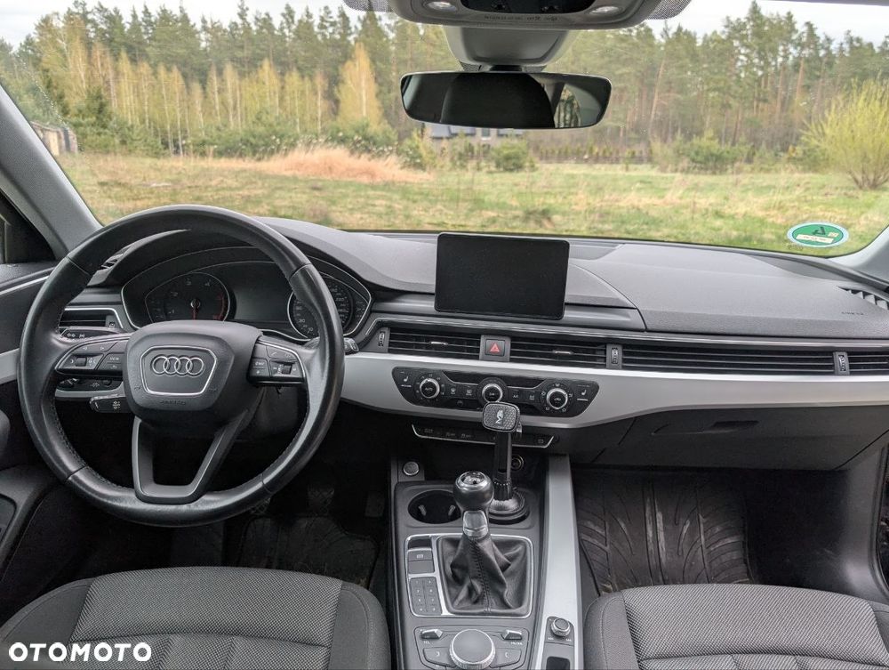 Audi A4 Avant - 8