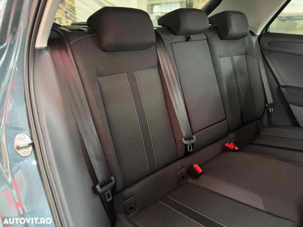 Volkswagen T-Roc 1.5 TSI DSG Life - 10