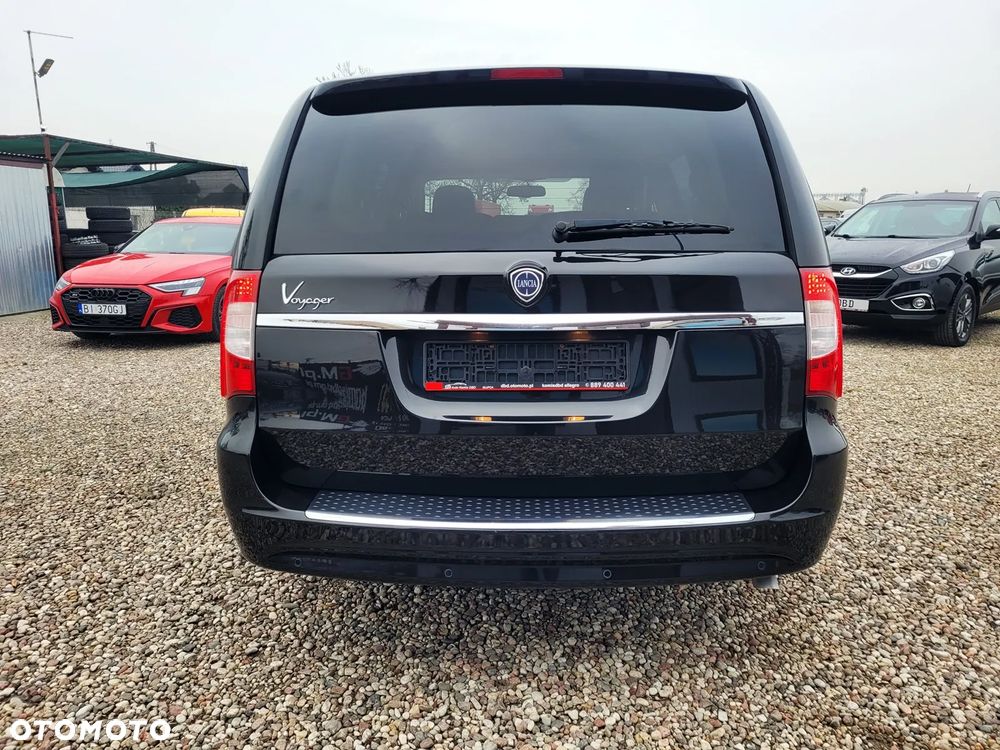 Lancia Voyager 2.8 CRD16v Gold - 10