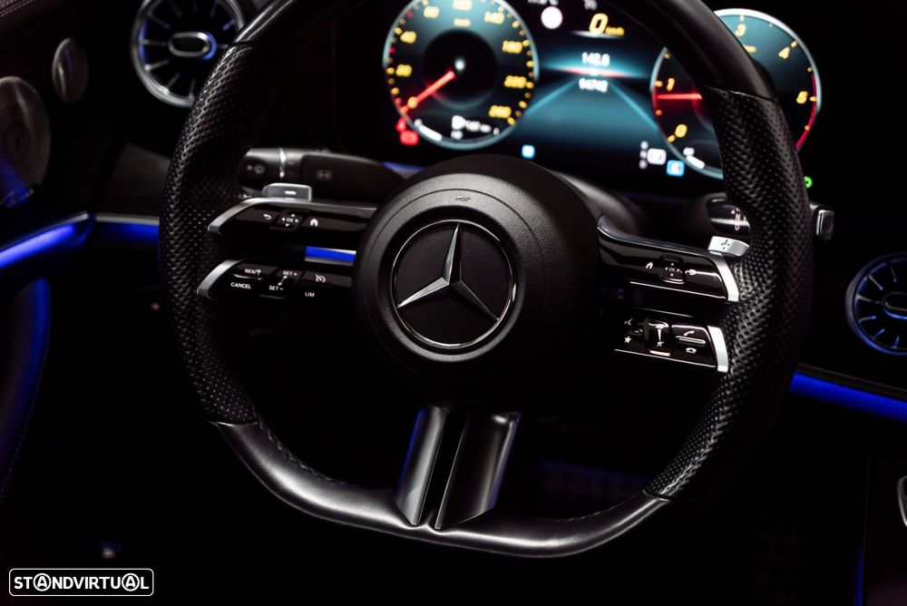 Mercedes-Benz E 220 d AMG Line - 17