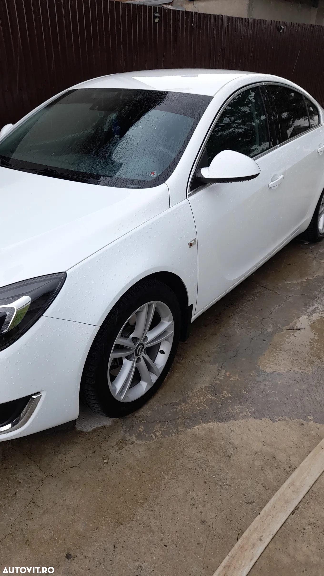 Opel Insignia 1.6 Turbo ECOTEC Start/Stop Cosmo - 2