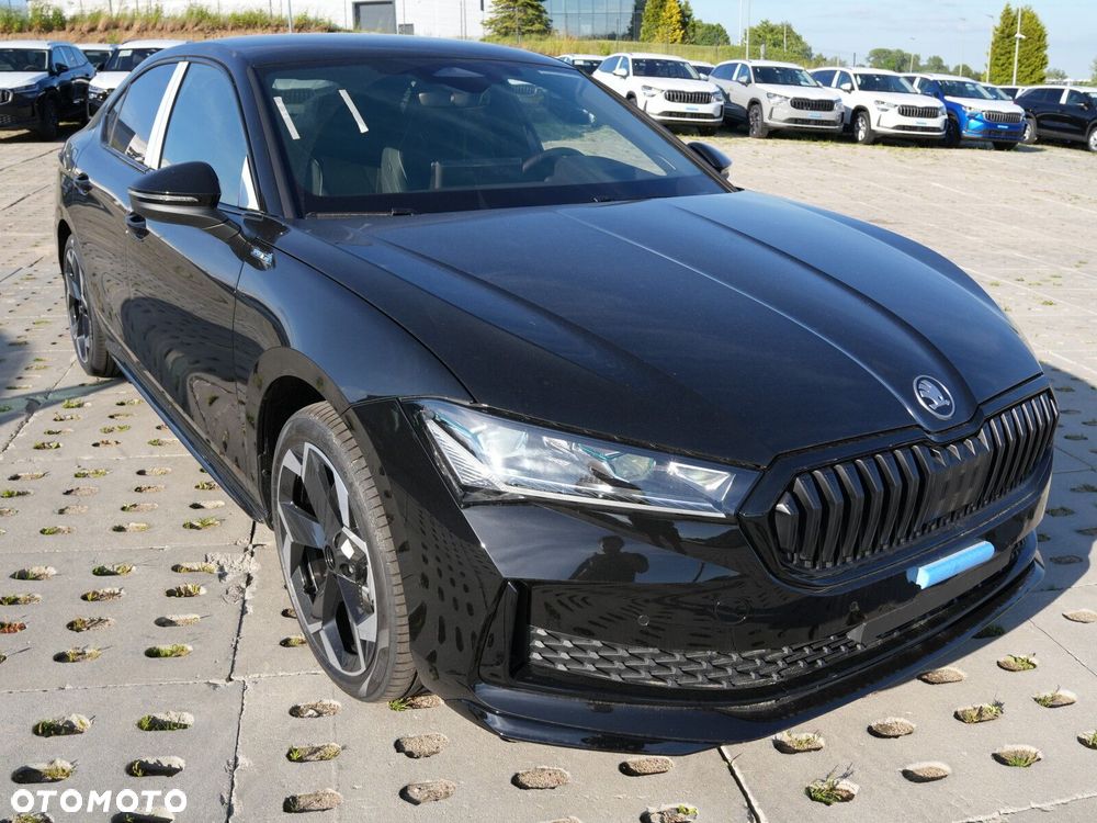 Skoda Superb 2026 photo 2
