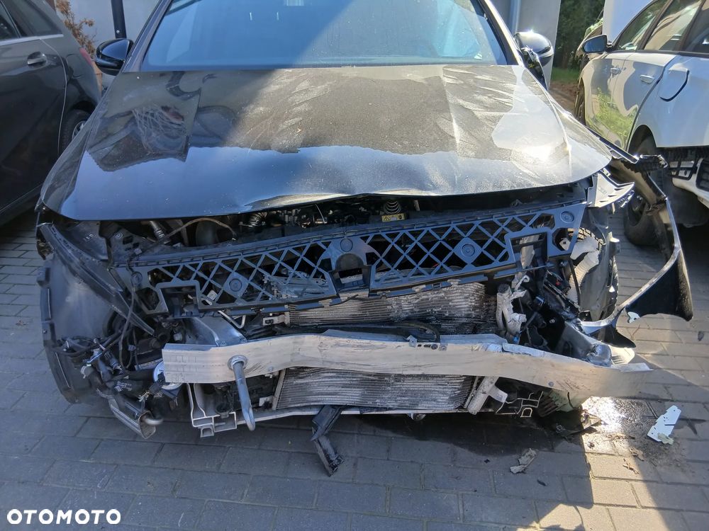 Mercedes-Benz Klasa B 220 d 4Matic 8G-DCT Style - 2