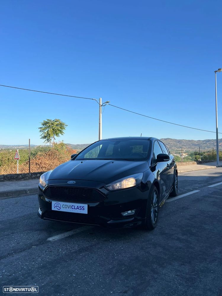 Ford Focus 1.5 TDCi EcoBlue ST-Line - 3
