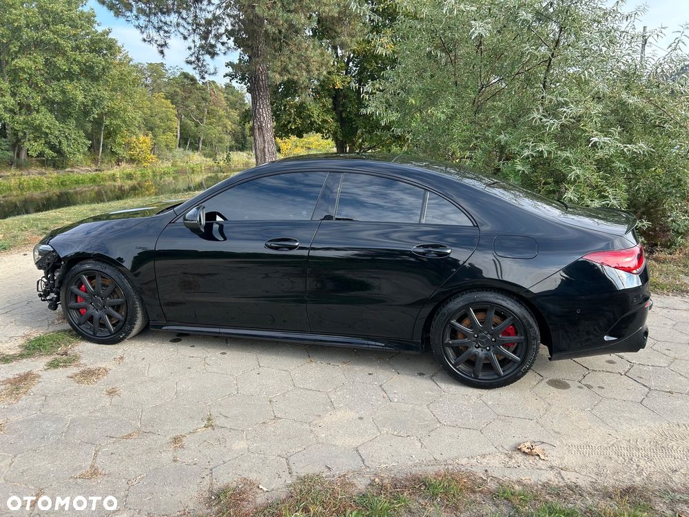 Mercedes-Benz CLA - 13