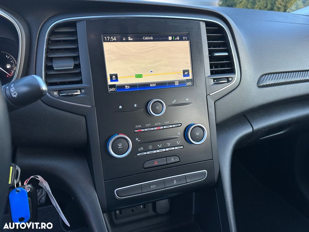 Renault Megane 1.5 dCI Zen - 11