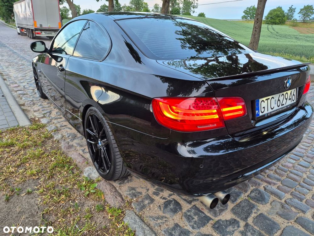 BMW Seria 3 320i - 14