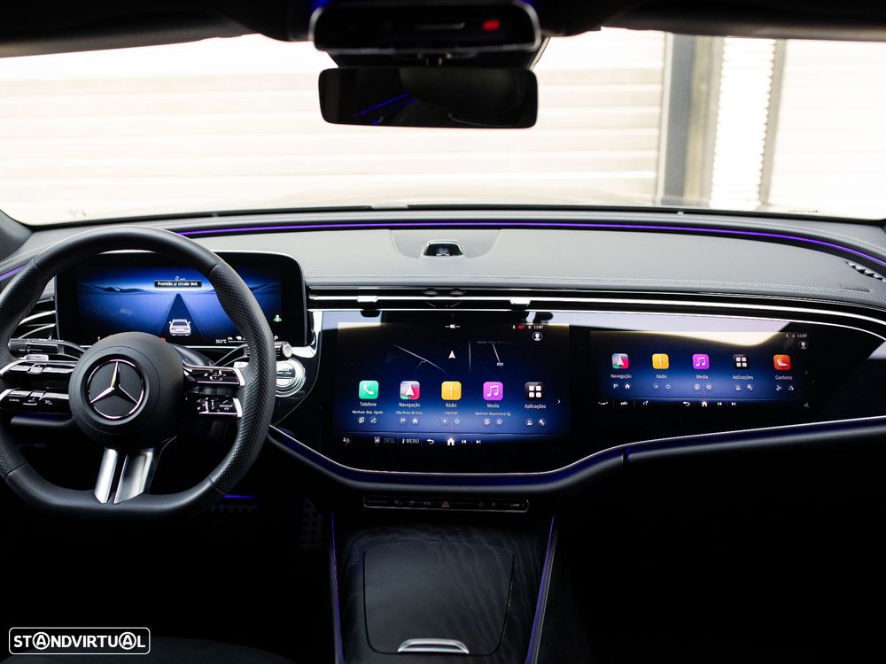 Mercedes-Benz E 300 de AMG Line - 21